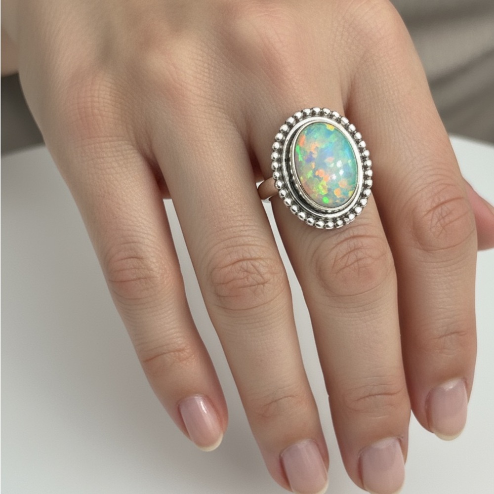Elegant Opal sterling Silver Ring‎